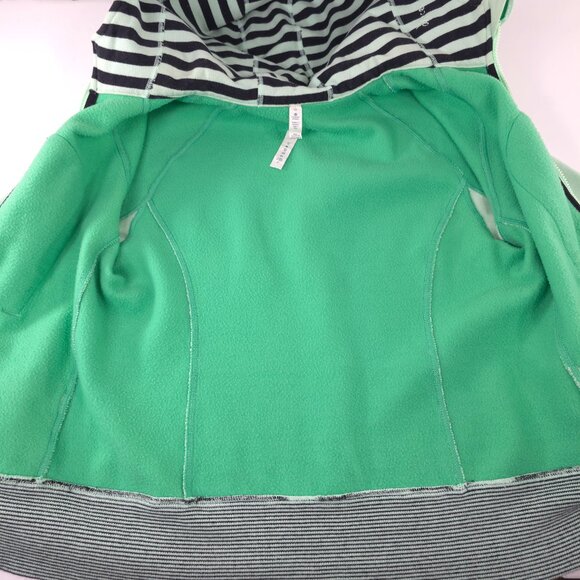 LULULEMON SCUBA HOODIE JACKET WOMEN'S SIZE 10 MINT GREEN NAVY BLUE LINED HOOD... - Picture 6 of 16
